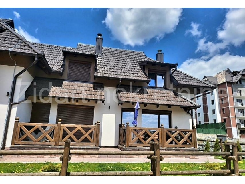 Квартира, 732 м², 140 000$ — FAKTOR